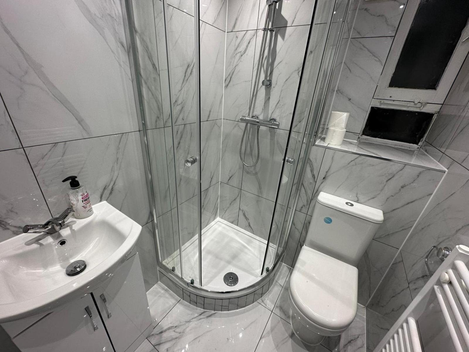 3 Bedroom King Cross Station City Centre London Eksteriør bilde
