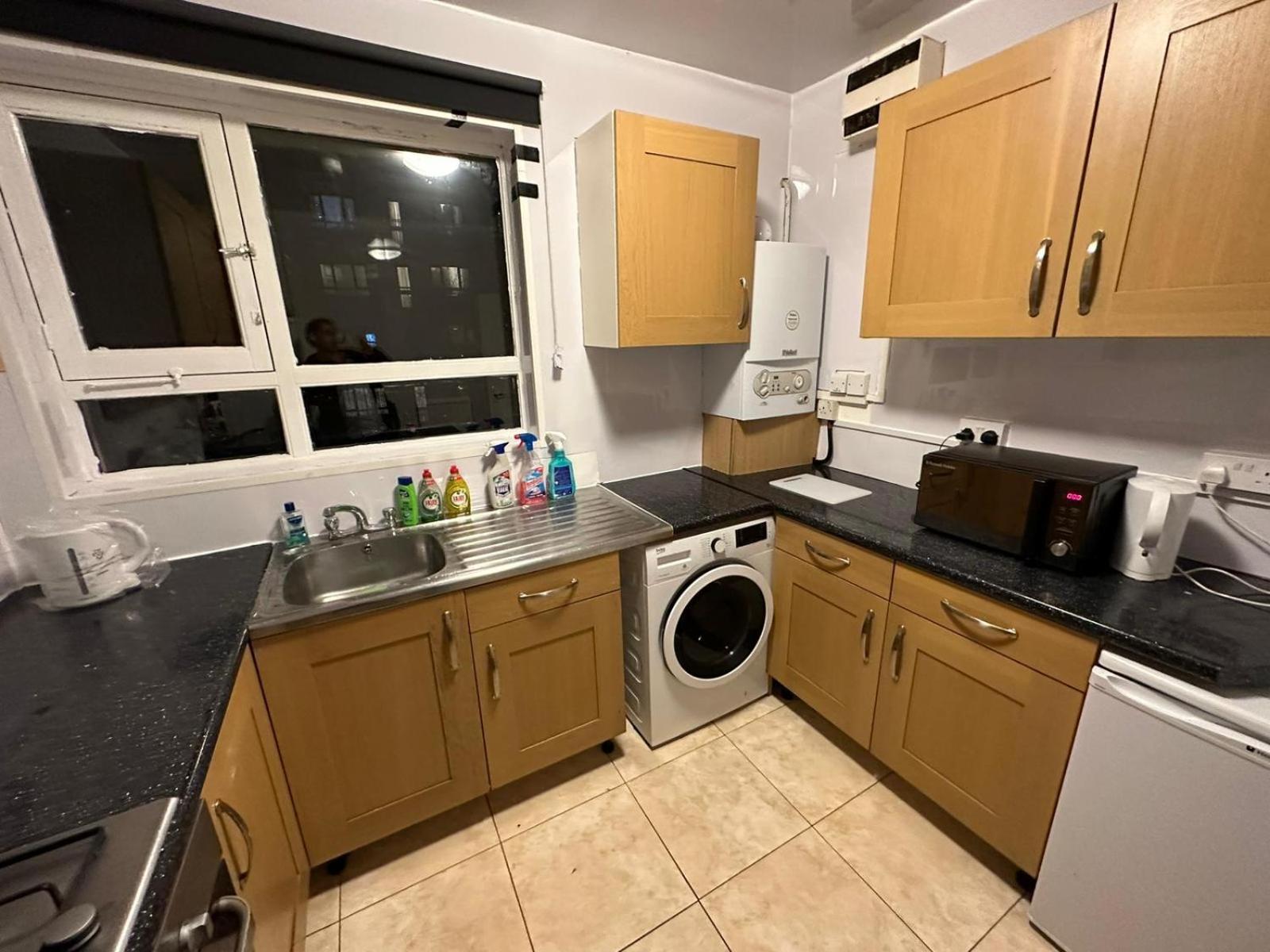 3 Bedroom King Cross Station City Centre London Eksteriør bilde